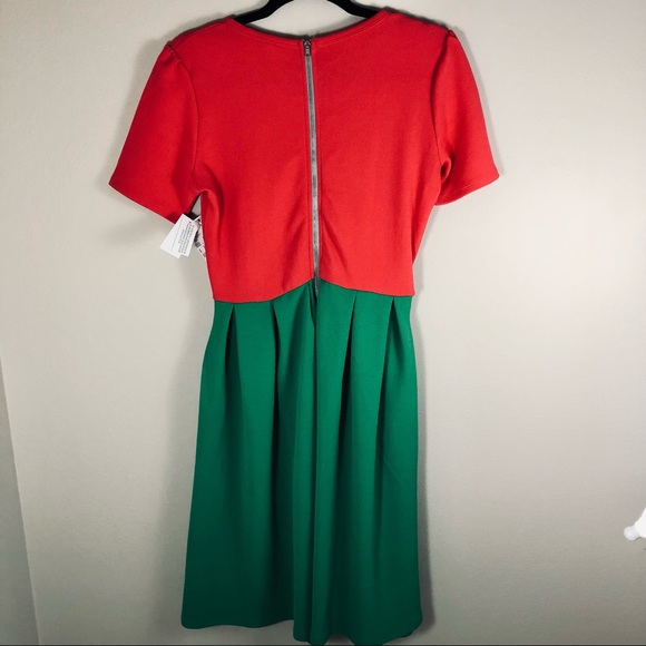 NWT Lularoe red and green Fruit Punch Amelia dress w pockets women’s size Medium - Picture 6 of 6
